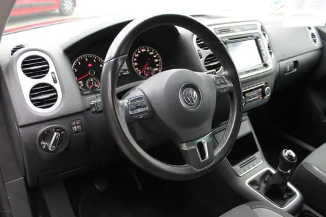 Volkswagen Tiguan (2013) thumbnail 6