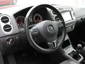 Volkswagen Tiguan (2013) thumbnail 6