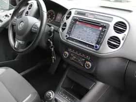 Volkswagen Tiguan (2013) thumbnail 9