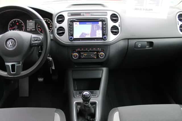 Volkswagen Tiguan (2013) thumbnail 10