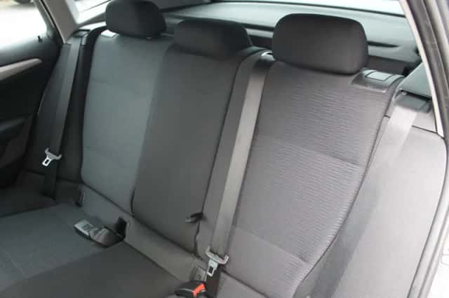 BMW X1 (2014) thumbnail 12