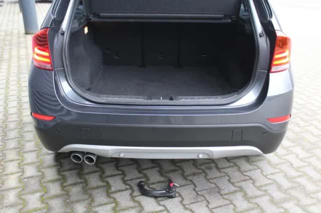 BMW X1 (2014) thumbnail 13
