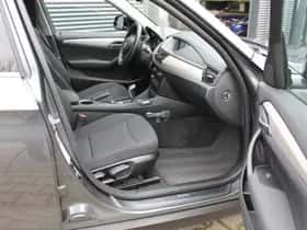 BMW X1 (2014) thumbnail 3
