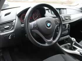 BMW X1 (2014) thumbnail 6