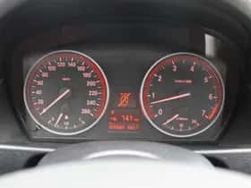 BMW X1 (2014) thumbnail 7