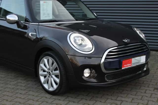 MINI Cooper (2015) thumbnail 14