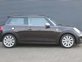 MINI Cooper (2015) thumbnail 17