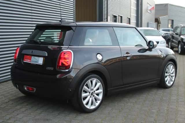 MINI Cooper (2015) thumbnail 18