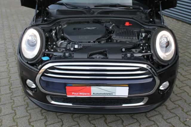 MINI Cooper (2015) thumbnail 20