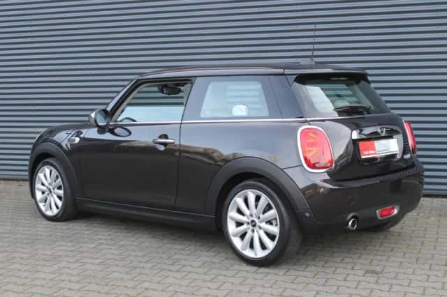 MINI Cooper (2015) thumbnail 24