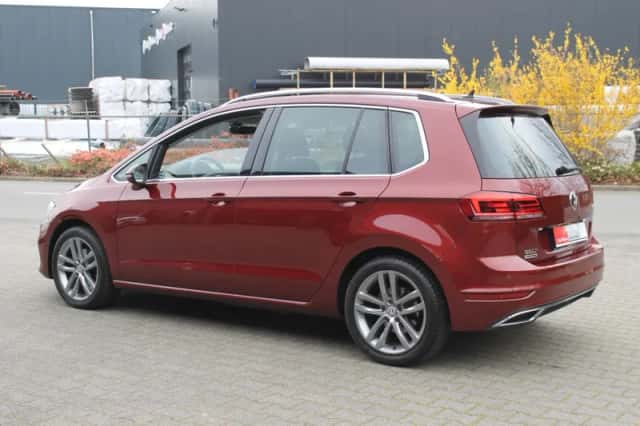 Volkswagen Golf (2018) thumbnail 19