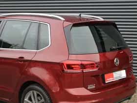 Volkswagen Golf (2018) thumbnail 23