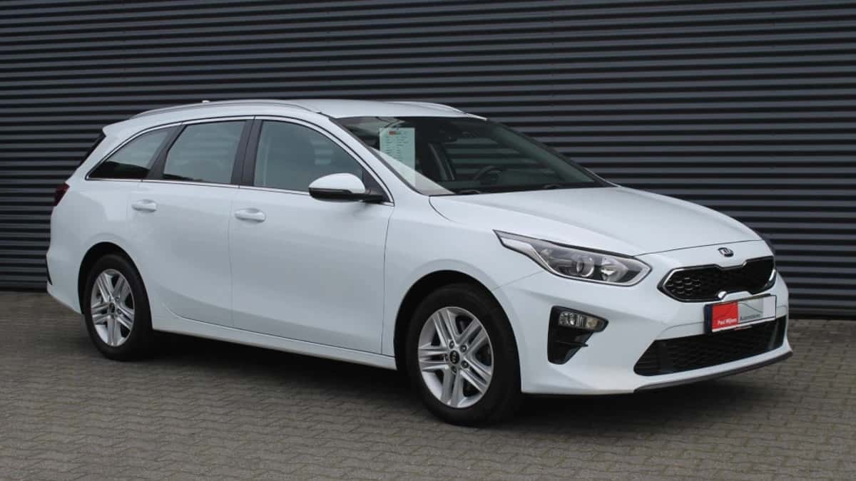 Kia Ceed (2020) — foto 1