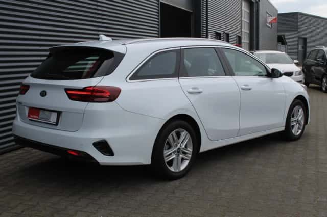 Kia Ceed (2020) thumbnail 18
