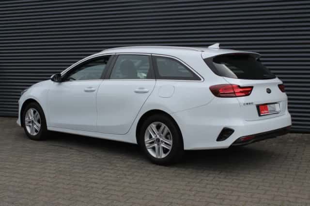 Kia Ceed (2020) thumbnail 24