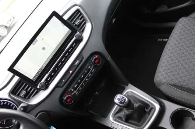 Kia Ceed (2020) thumbnail 8