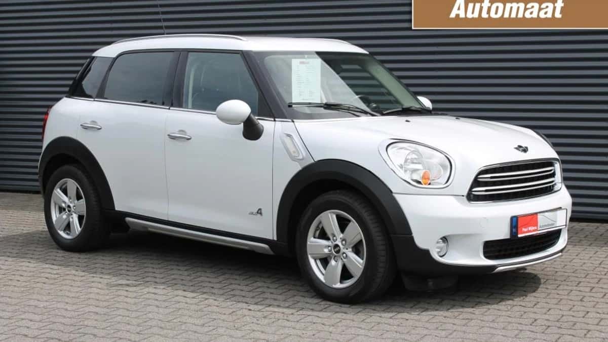 MINI Countryman (2015) — foto 1