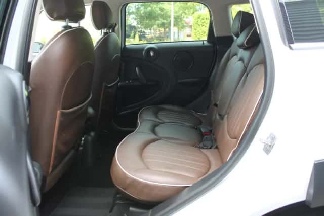 MINI Countryman (2015) thumbnail 11