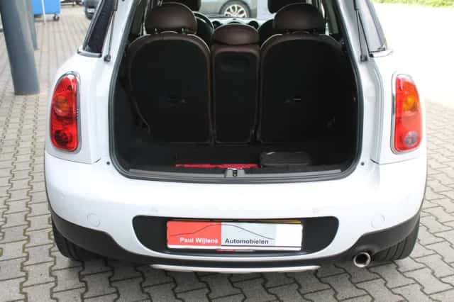 MINI Countryman (2015) thumbnail 13