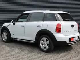 MINI Countryman (2015) thumbnail 24