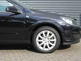 Opel Astra (2005) thumbnail 16