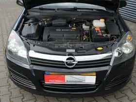 Opel Astra (2005) thumbnail 20