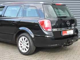 Opel Astra (2005) thumbnail 22
