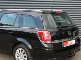 Opel Astra (2005) thumbnail 23