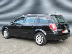 Opel Astra (2005) thumbnail 24