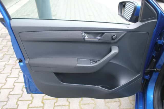 Škoda Fabia (2016) thumbnail 5