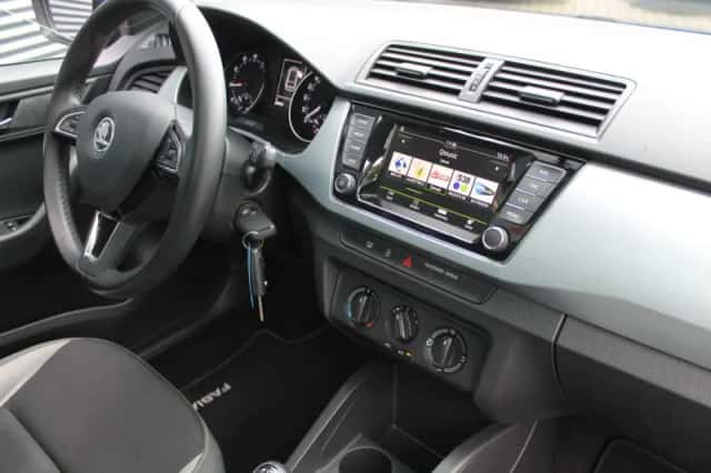 Škoda Fabia (2016) thumbnail 9