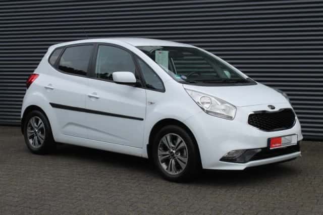Kia VENGA (2016) thumbnail 1