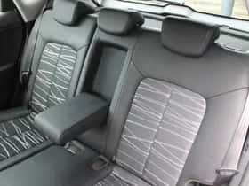 Kia VENGA (2016) thumbnail 12