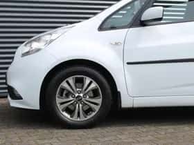 Kia VENGA (2016) thumbnail 16