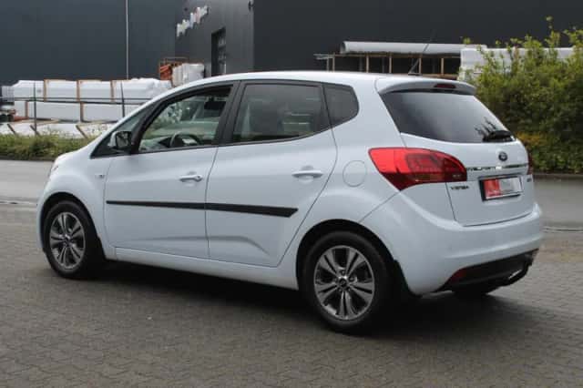 Kia VENGA (2016) thumbnail 19