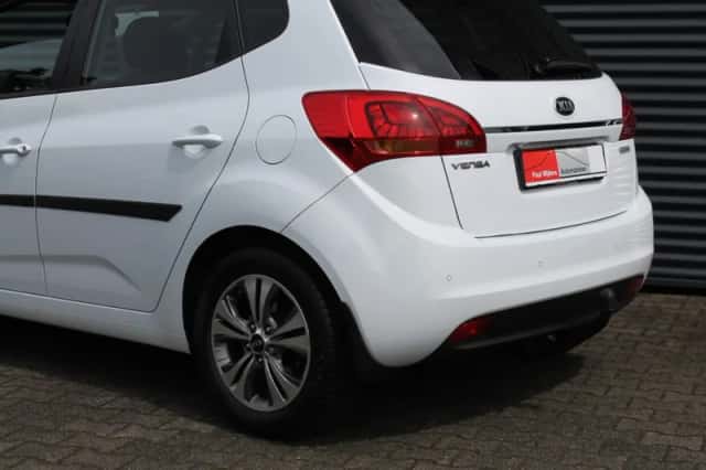 Kia VENGA (2016) thumbnail 22