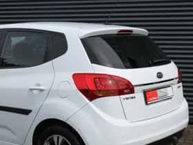 Kia VENGA (2016) thumbnail 23