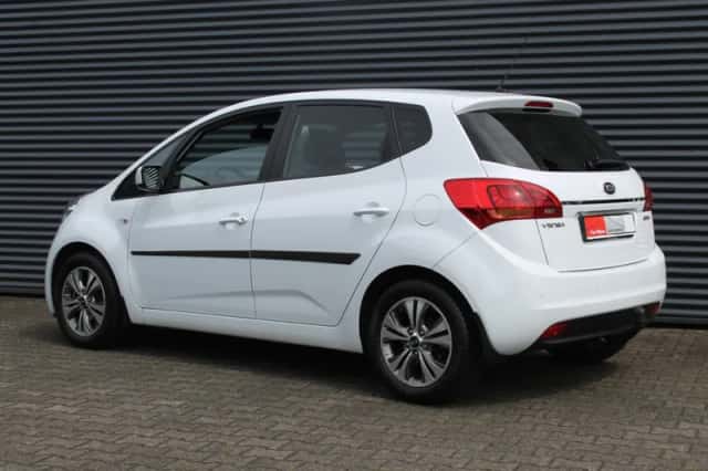 Kia VENGA (2016) thumbnail 24