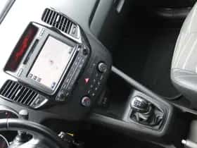 Kia VENGA (2016) thumbnail 8