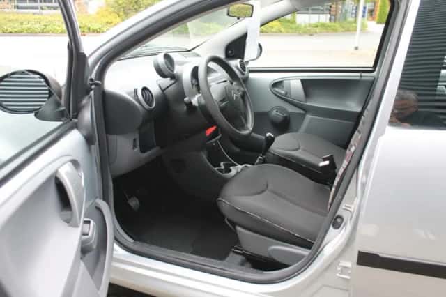 Citroën C1 (2010) thumbnail 2