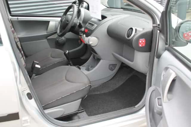 Citroën C1 (2010) thumbnail 3