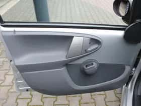 Citroën C1 (2010) thumbnail 5
