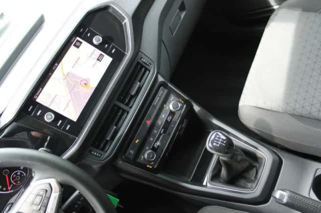 Volkswagen T-Cross (2019) thumbnail 8