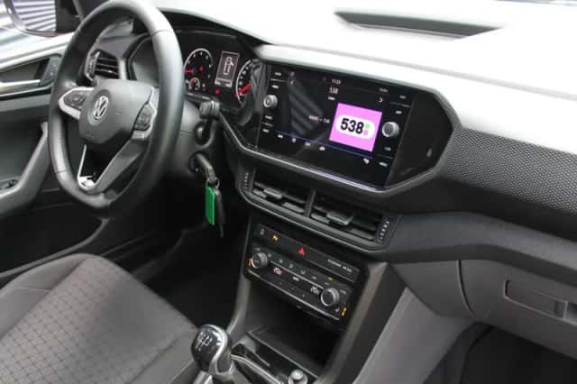 Volkswagen T-Cross (2019) thumbnail 9