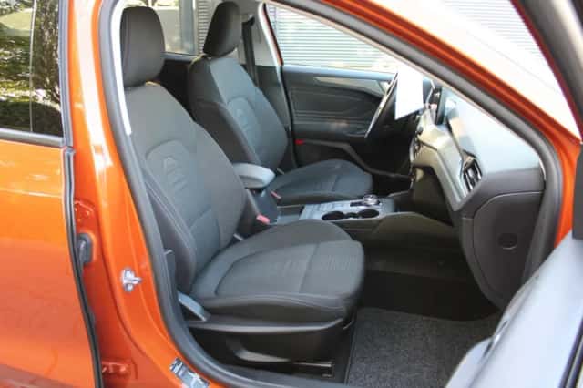 Ford Focus (2019) thumbnail 4