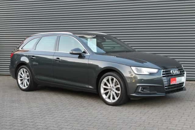 Audi A4 (2017) thumbnail 1