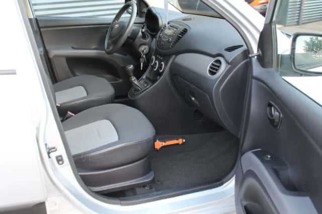 Hyundai i10 (2009) thumbnail 3