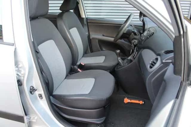 Hyundai i10 (2009) thumbnail 4