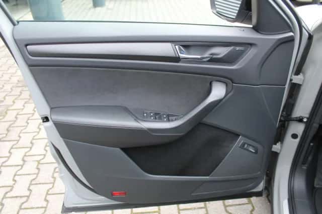 Škoda Kodiaq (2021) thumbnail 5