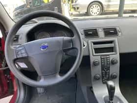 Volvo S40 (2004) thumbnail 8